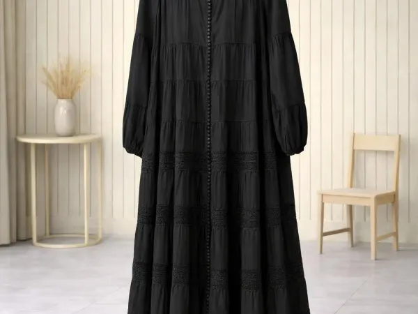 Abaya Care: Cleaning, Pressing and Storage Tips